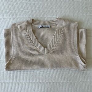 ZARA SWEATER VEST